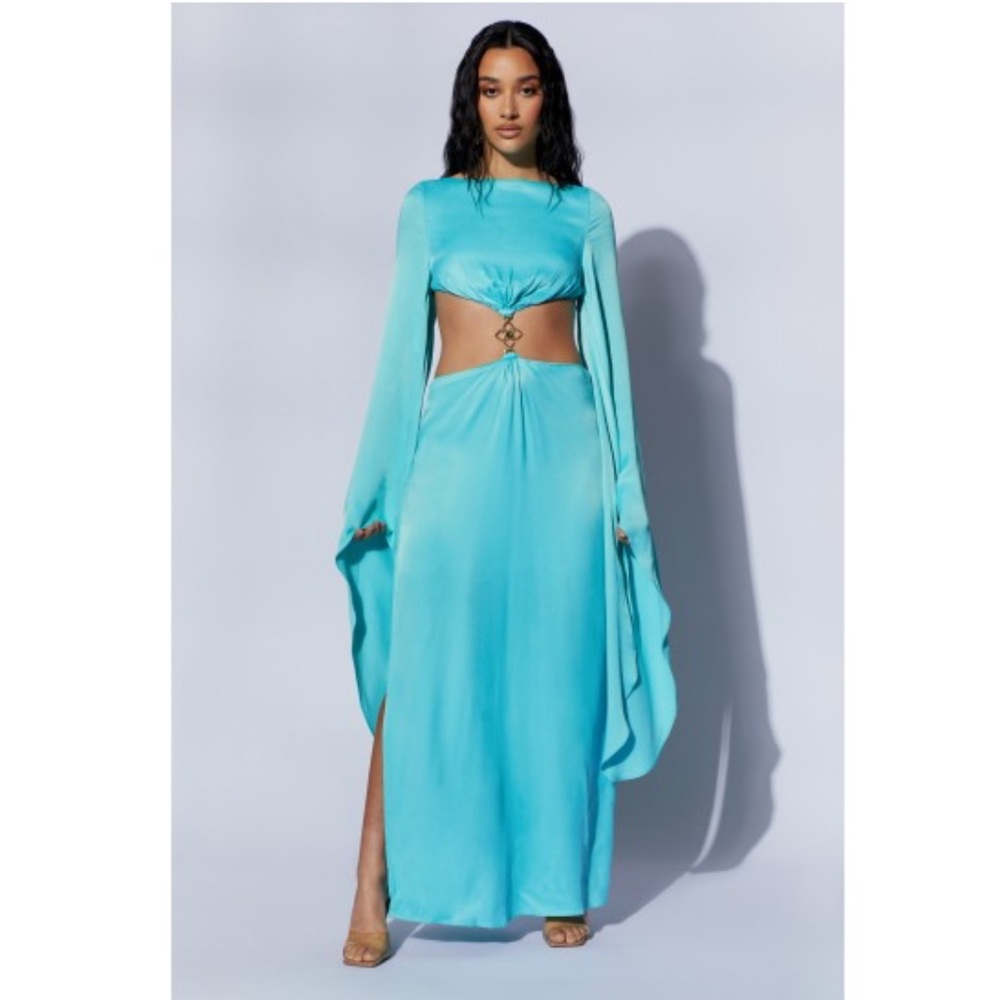 Meshki Flate Sleeve Maxi Dress